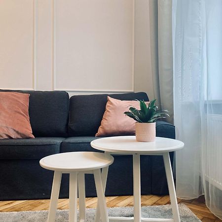 Beautiful Apartment With Two Rooms, Cracow Old Town Krakau Exterior foto